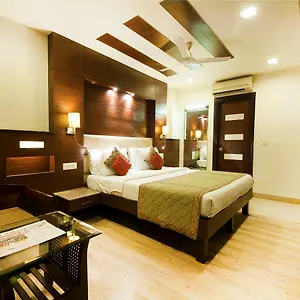 Amaltas International - Delhi-16 *** New Delhi