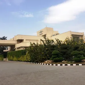 Vista *** New Delhi